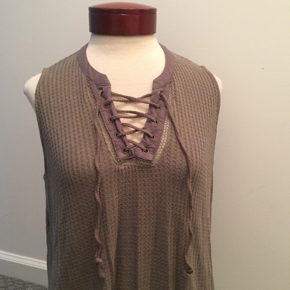 Paper Crane Tops - PAPER CRANE GREEN CROSS TIE BOHO FLOWY TANK TOP